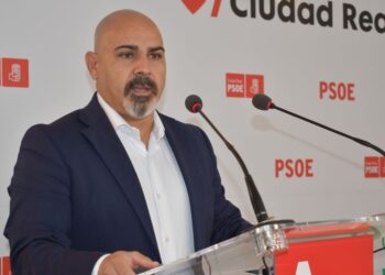 Barato destaca que Castilla-La Mancha avanza con «paso firme» frente al «ruido» y los «bulos y enredos» del PP provincial y regional