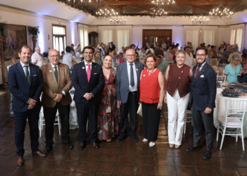 La Diputación de Toledo acompaña a la Asociación de Mayores La Humanitaria de Torrijos en la celebración de su 50 aniversario
