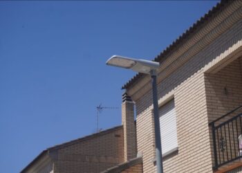 19/06/2026
Urbanismo
El Ayuntamiento de Torrijos inicia la instalación de luminarias LED para mejorar la eficiencia energética del alumbrado urbano
EL AYUNTAMIENTO DE TORRIJOS INICIA LA INSTALACIÓN DE LUMINARIAS LED PARA MEJORAR LA EFICIENCIA ENERGÉTICA DEL ALUMBRADO URBANO Este proyecto …