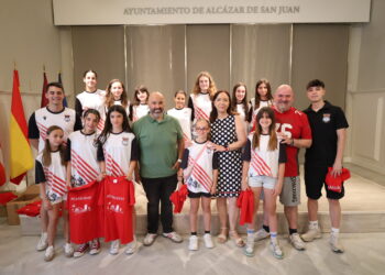 Alcázar de San Juan reconoce la brillante temporada de los equipos de baloncesto base del Grupo 76