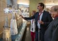 Una niña ciega mostrará con las manos al Papa la torre de Jesucristo de la Sagrada Familia