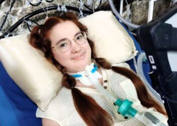 La historia de Tatiana pone rostro a los gastos invisibles de vivir con ELA: Necesito sostener mi propia vida