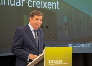 Luis Planas destaca la importancia de la innovación tecnológica en el desarrollo del sector agroalimentario