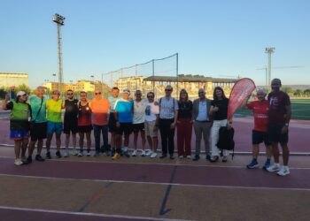 El Gobierno regional recoge propuestas para la incorporación de medidas de accesibilidad universal en la práctica del atletismo