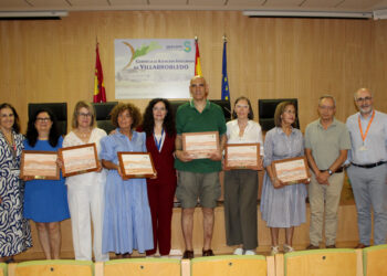 La Gerencia de Villarrobledo agradece la trayectoria y el compromiso de sus profesionales jubilados tras años de servicio a la sanidad pública