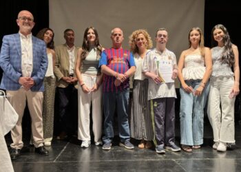 El IES M Navarro reconoce a 24 empresas colaboradoras en la formación de su alumnado de FP