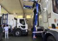 El Ayuntamiento incorpora dos nuevos camiones recolectores de carga lateral para mejorar el servicio de recogida de residuos