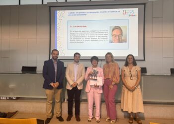 El Gobierno regional resalta el anuncio de gratuidad de matricula en el segundo año para el alumnado con matrícula de honor o premio de excelencia en 2º de Bachillerato