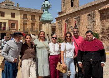 Arrancan con éxito en Villapalacios las jornadas ‘590 años de una historia común’ en torno al Señorío de las Cinco Villas