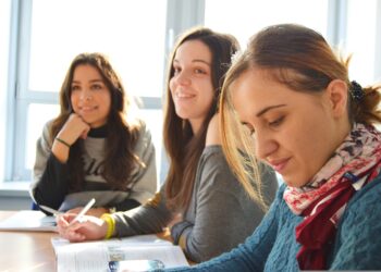 El DOCM publica mañana la nueva orden por la que se establece la organización y desarrollo de los programas bilingües y plurilingües