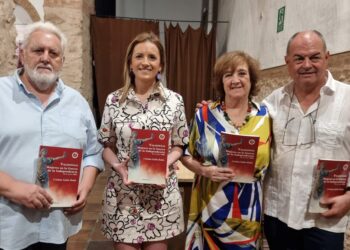 Vanessa Irla reivindica el legado de las heroínas de 1808 durante la presentación del libro de Cristina Galán