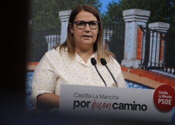 Tita García lamenta la “hipocresía” de PP y Vox que en la oposición piden climatización de colegios y donde gobiernan la niegan