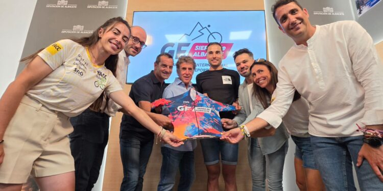 La Gran Fondo Sierra de Albacete llega a su quinta edición con más de 2.000 corredores y consolidada como gran escaparate deportivo y turístico