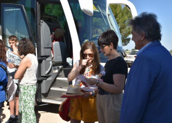 140 alumnos conocen la biodiversidad de la laguna de Navaseca