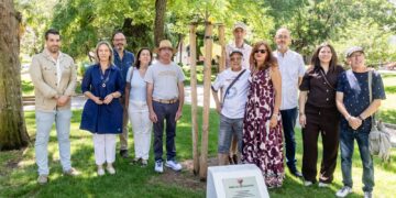Guadalajara rinde homenaje a la generosidad que salva vidas en el árbol del donante
