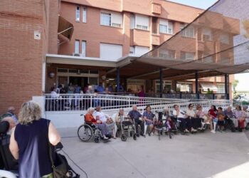 02/06/2026
Cultura
Los mayores de la Residencia Quijote y Sancho disfrutan del espectáculo «Quédate con mi copla»
LOS MAYORES DE LA RESIDENCIA QUIJOTE Y SANCHO DISFRUTAN DEL ESPECTÁCULO «QUÉDATE CON MI COPLA» La iniciativa, que tuvo lugar el pasado viernes …