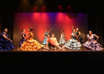 La Escuela Municipal de Danza clausura el curso con la representación de La Fille Mal Gardée en el Ayala