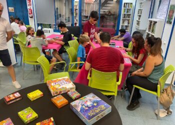Puerta de Hades acerca el ocio alternativo a niños, niñas y familias