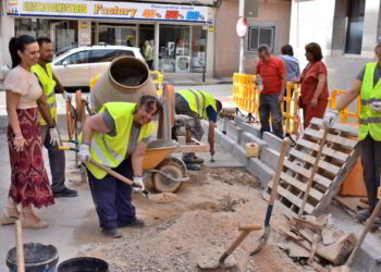 Ochenta desempleados con un perfil más profesional mejoran su ciudad con los planes de empleo municipal y de la Diputación Provincial