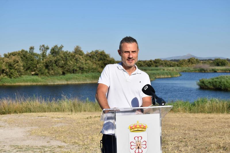 Gómez-Cambronero en la presentación
