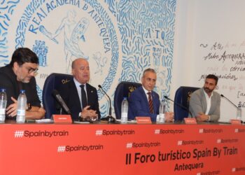 El alcalde de Puertollano compartió en Spain by Train la experiencia de gestión de la crisis ferroviaria provocada por el apagón y reclamó una mayor coordinación institucional