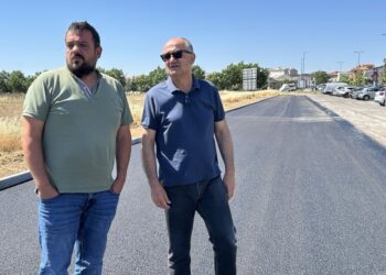 El alcalde, Valentín Bueno, destaca la mejora del aparcamiento del Hospital y el reasfaltado de ocho calles del polígono industrial